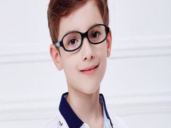 儿童配眼镜镜架尺寸为何要适合？